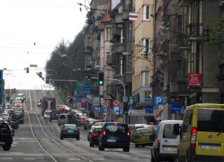 Kto może zgłosić kontrolę autokaru przed wyjazdem w trasę? Rodzice nie mogą!