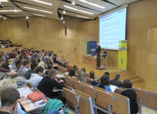 Na Uniwersytecie Śląskim w Katowicach trwa Salon Maturzystów