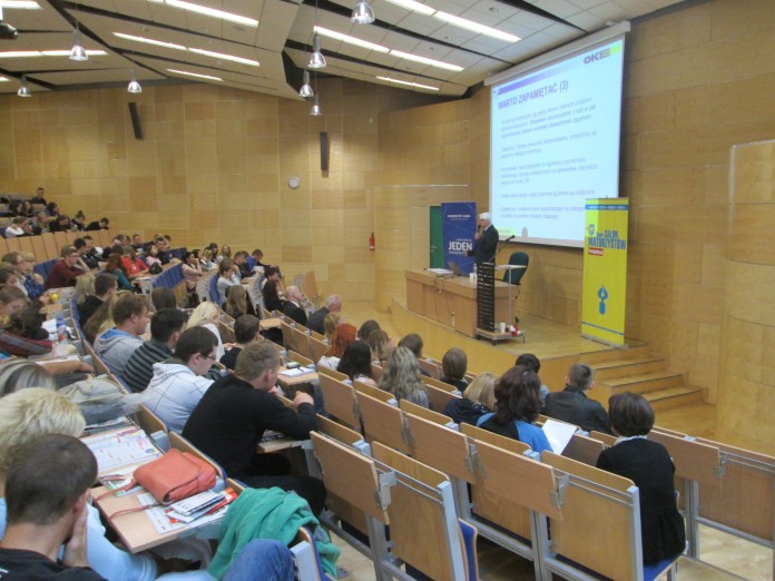 Śląski Salon Maturzystów odbywa się na Uniwersytecie Śląskim już po raz siódmy