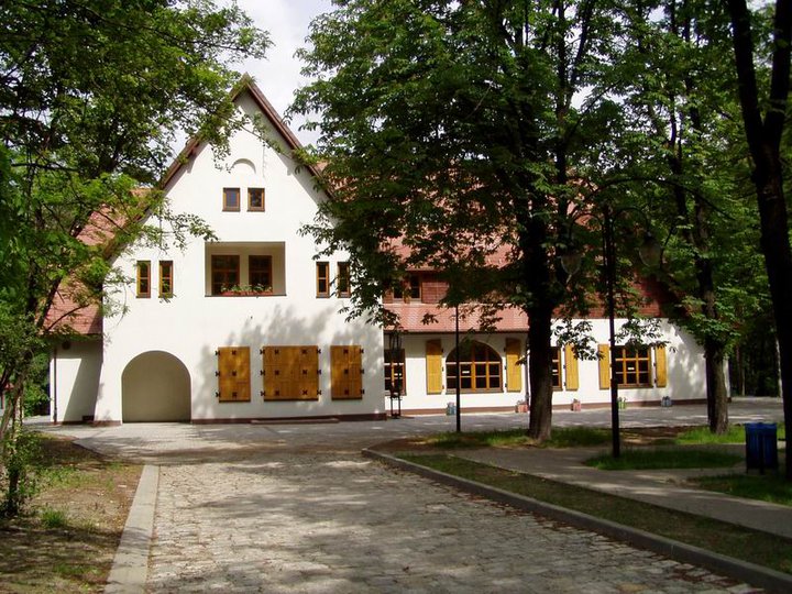 Spotkanie z podróżnikiem i muzykiem Tomaszem Czybą