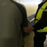 Dziwna historia w Katowicach. Ukradł telefon, poopowiadał o swoim życiu…żeby w końcu wspólnie z ofiarą szukać skradzionego telefonu