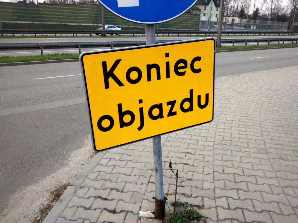 Rozbierają wiadukt kolejowy w Brynowie. Będą utrudnienia, największe w weekendy