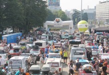 Z Katowic wyruszył Złombol (zobaczcie zdjęcia)