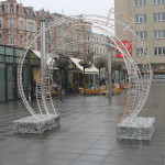 Pijany niszczył iluminacje na Rynku w Katowicach. Teraz zapłaci kilkanaście tysięcy złotych