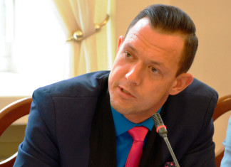 Radny Forum Samorządowego chce do Rady Dzielnicy. Startuje w wyborach