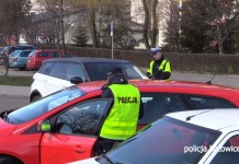 Policjanci suszyli kierowców na prośbę mieszkańców. Efekt? Ponad 60 mandatów (video)