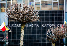 Chcą wyjaśnień w sprawie atrakcyjnej działki, którą miasto planuje sprzedać Archidiecezji Katowickiej. Za 1 procent wartości