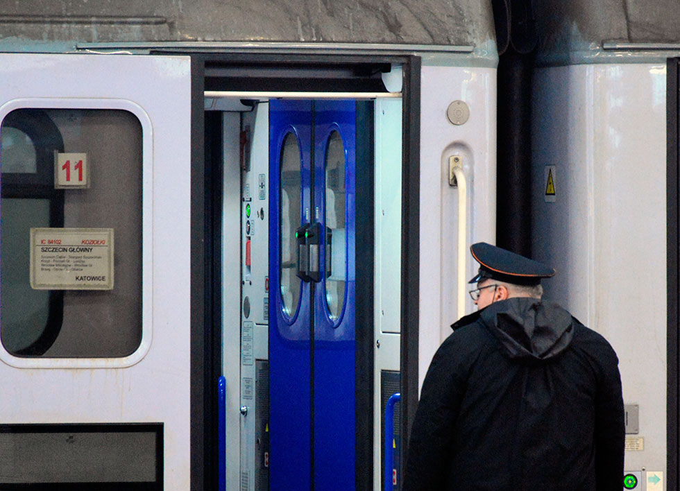 pociagkatowicekolej_erdem