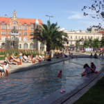 Atrapa rzeki w Katowicach dzieli mieszkańców. „Jakie miasto, taki Aquapark”