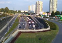 W Katowicach ponownie kierowcy mają szanse na mandaty. Trwa akcja „Bezpieczny pieszy”