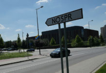 W poniedziałek startuje 5. Festiwal Kina Samochodowego w Katowicach. Co pokażą na parkingu NOSPR?