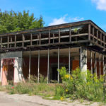 Szpecący okolicę budynek w Załężu będzie zburzony