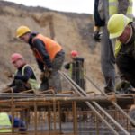 53 metrowy żuraw pojawi się w centrum Katowic. 100 dni budowy .KTW za nami (zdjęcia)