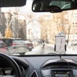 W Katowicach aplikacja na telefon pokazuje, gdzie można parkować. Na razie działa na jednej ulicy