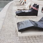 Trwa reanimacja klimatu nad sztuczną Rawą. Leżaki będą naprawione