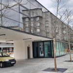 Miasto wyjaśnia tak, żeby nie wyjaśnić. Dlaczego zwlekano z przetargiem na wynajem pomieszczeń przy szalecie?