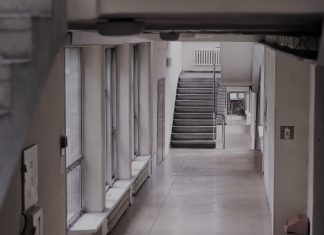 Czwartek – ostatnie chwile na Bytkowskiej? Studenci żegnają się z wydziałem