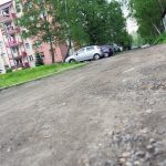 Mieszkańcy boją się w nocy wychodzić i otwierać okna, bo wyłączyli latarnie. „Już pojawiły się jakieś dziwne osoby w kapturach”