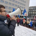„Gdzie są do cholery władze Katowic”. Głośna manifestacja na placu Sejmu Śląskiego