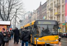 Można tanio kupić bilety KZK GOP. Wiemy jak to zrobić