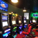 Zatrzymanie i tymczasowy areszt dla funkcjonariuszy Służby Celno-Skarbowej i pracownika Izby Administracji Skarbowej w Katowicach