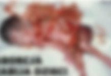 Makabryczny baner w centrum Katowic, bo zbierają podpisy. Urząd Miasta nic nie zrobi, ale mieszkańcy mogą