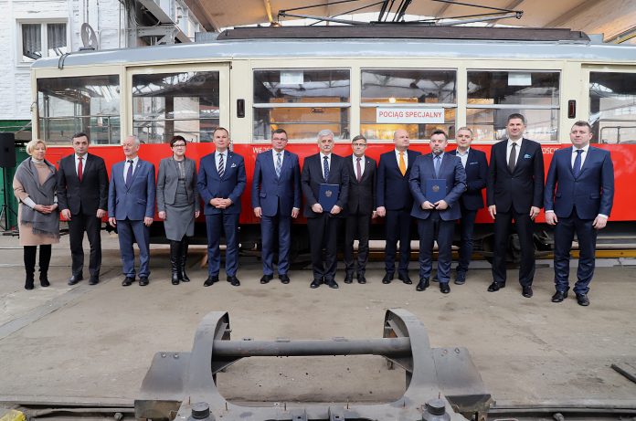 podpisanaumowaurzadwojewodzki