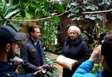 Mieszkańcy Katowic z pomocą dla chorzowskiego ZOO. Przekazali 200 kg karmy