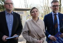 Fetor, grzyb i groźbę likwidacji wieszczy opozycja Szpitalowi Murcki. Prezes placówki zaskoczony