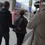 Zamiast okradać przyklejali naklejki w Katowicach