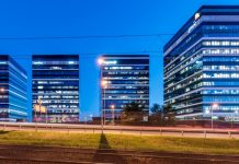 Tiramisu się sprzedało. Filipińczycy i Szwedzi kupili budynki w Katowicach