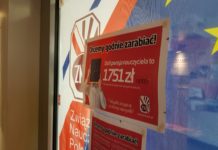 131 placówek edukacyjnych protestuje w Katowicach. Wiceprezydent uspokaja w sprawie egzaminów