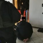 328 zarzutów postawiono grupie przestępczej złożonej z kiboli. Narkotykowy biznes chronili przy pomocy pistoletów, maczet i kastetów