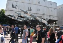 Piknik Militarny w Katowicach. Na miejscu premier i kandydaci do europarlamentu (zdjęcia)