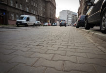 W Katowicach znaleziono rozkładające się ciało