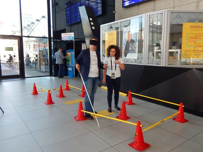 44255867_1929814437102459_3260697149163175936_n