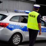 Katowicka policja poszukuje mężczyzn, którzy wybili szybę w autobusie. Poznajecie?