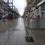 Służby ostrzegają. Na drogach i chodnikach w Katowicach będzie ślisko