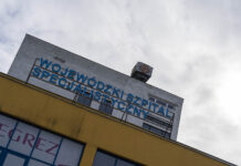 Pierwsza śmierć w regionie z powodu koronawirusa. Policja złapała mężczyznę na łamaniu kwarantanny