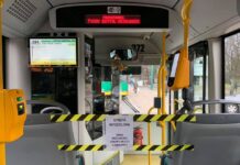 Chora na koronawirusa osoba korzystała z komunikacji miejskiej. Przejechała 3 miasta