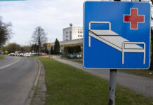 Na 235 nowych zakażeń aż 204 w województwie śląskim. Zmarł mieszkaniec Katowic.