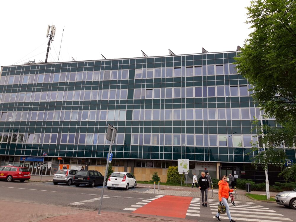 Szpital Kolejowy w trybie zmian. Pacjenci: „Nie zabierajcie nam oddziałów!”