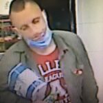 Katowicka policja szuka sprawcy dwóch kradzieży (wideo)