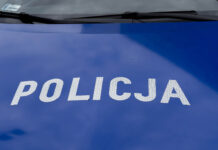 Policja szuka kobiety, która poszła na zakupy. Płaciła nie swoją kartą