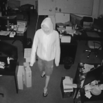 Kamery nagrały złodzieja w Katowicach. Okradł jedną z firm działających na terenie miasta