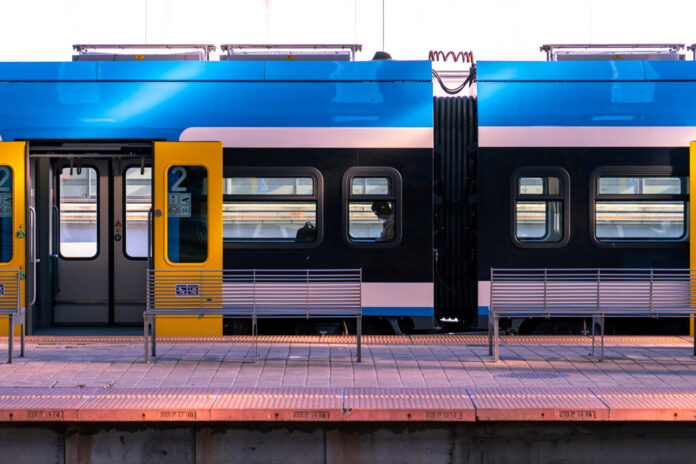 dworzec pociagi kolej (4)