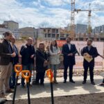 Władze Katowic poprawiają sobie wizerunek, posadzono nowe drzewa na ulicy Raciborskiej