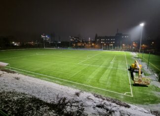 Urzędnicy, radni i władze Katowic zmierzą się dzisiaj z piłkarkami GKS-u Katowice. Tak miasto uczci zakończenie modernizacji boiska „Rapid”