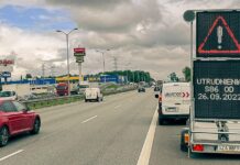 Nie będzie centrum przesiadkowego z parkingów obiektów handlowych przy DK86 między Katowicami a Sosnowcem