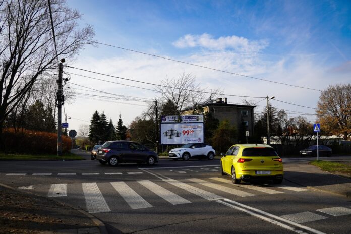 Powstanie projekt przebudowy skrzyżowań na Armii Krajowej 02 - fot KAW